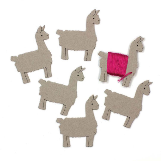 Garnwickelkarten in Form eines Lamas für Stickgarn | über Zur Lila Pampelmuse