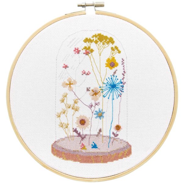 Trockenblumen unter Glasglocke sticken | Kreuzstich Stickset über Zur Lila Pampelmuse